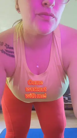 workout with me?! #workout #morning #lowerbody #homeworkout #legs 