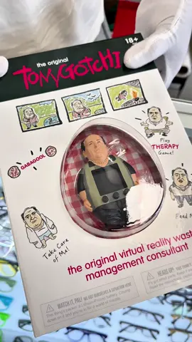 Forget Tamagotchi… meet the Tony Gatchi 🦃 A Tony Soprano–inspired digital pet from Sopranos collector Dimitri at @BLVD OPTICAL in Howard Beach 👾 #sopranos #thesopranos #sopranostiktok #tonysoprano 