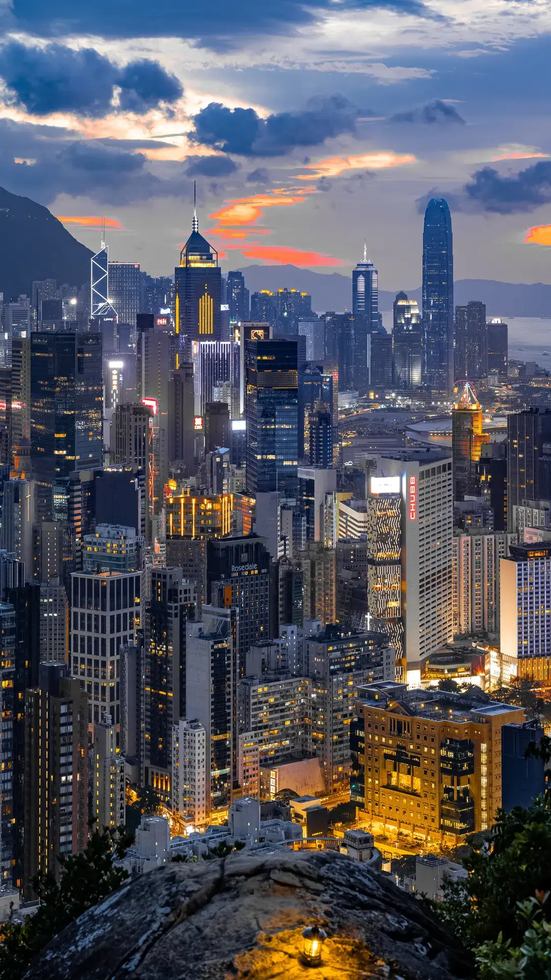 😍😍😍   #chicago #downtown #chicagodowntown #fyp  #usa    Chicago, travel Chicago, winter road trip in Chicago, scenic city winter drive, snow drive, Trump International Hotel & Tower Chicago, London House Chicago