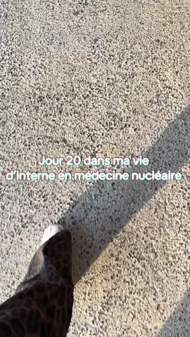 Vlog de ma vie d’interne en médecine nucléaire supplément match de tennis gagné et outfit of the day que j’adore 😍 #Vlog #interne #médecine #outfitinspo #creatorsearchinsights 