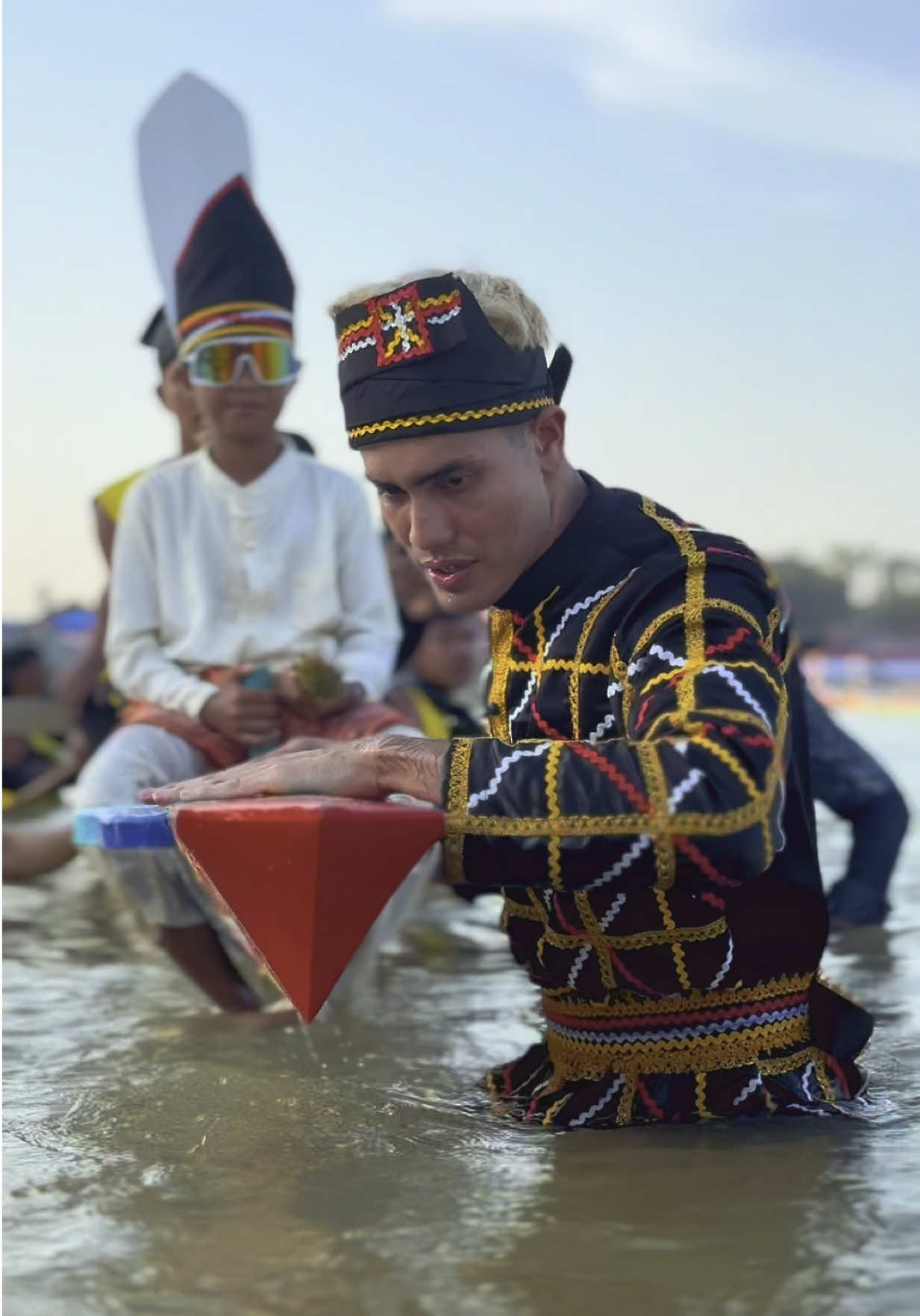 Sang Pawang Pacu Jalur Indonesia #🇮🇩 #riau #pacujalur #budaya 