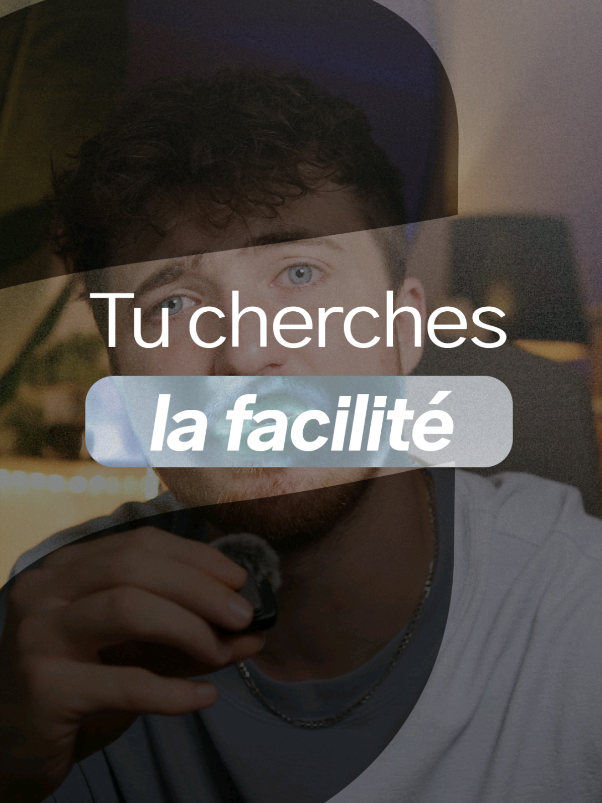 Pourquoi tu n'arrives pas à faire de l'argent dans un business en ligne ? C'est simple, tu cherches la facilité, tu n'oses pas investir, tu cherches la gratuité partout, c'est pas comme ça que tu avanceras réellement 🙏 #argent #business #formationenligne 