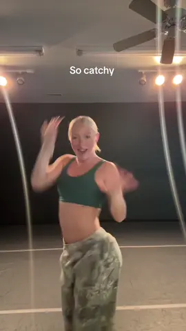 I do this dance everyday I swear #fyp #dance #trending 