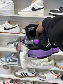 Jordan retro 4 Thunder purple 😻🔥💜