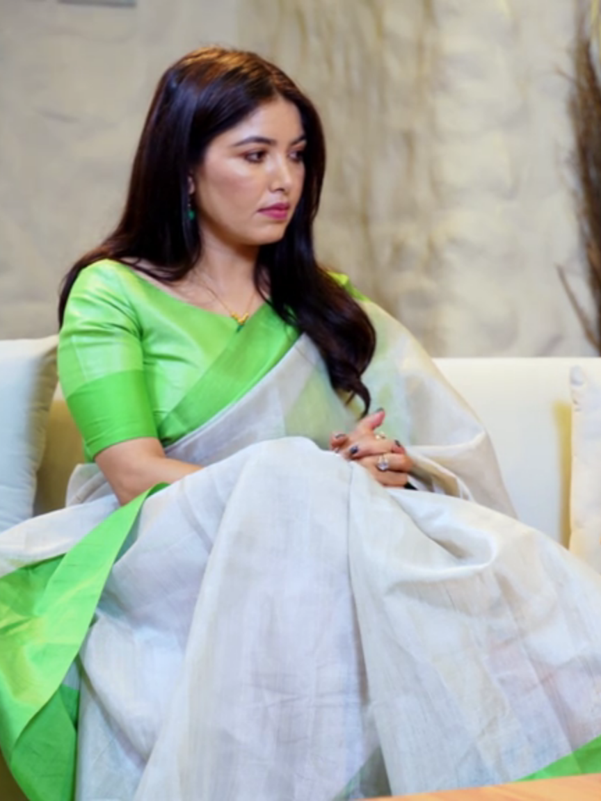 त्यो एउटा अन्तर्वार्ताको कारणले कति गाली खायो कति नराम्रो भयो जो कोहि भाको भए suicide गरिसक्थ्यो, त्यसको जिम्मेवारी को हुन्थ्यो? #samarthi #empowerher #talkshow #samarthiempowerher #sugarikakc #poojasharma #artist #celebrity #empoweredwomen #claritycaptures