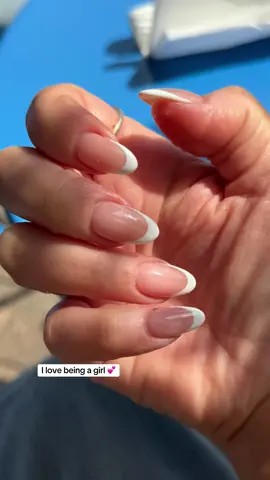 I love being a girl 💕🎀✨ #girliegirl #lovebeingagirl #beingagirl #ugc #ugccreator 