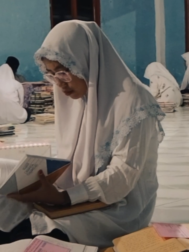 Padange kitab Petenge ati,Petengi kitab padange ati💫 #cinematic #santripondok #santriputri 