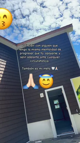 Apoyarte en todo, también es mi meta #trabajandoduro 🤞🏻🙏🏻 #sidinghouses #roofingconstruction 