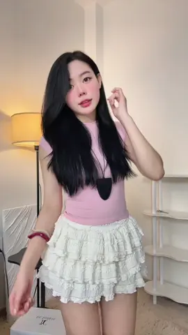 Tụi mình cứ thế thôi hẹ hẹ😉#ypfッ♡♡ #xuhuong #chanvayxinh 