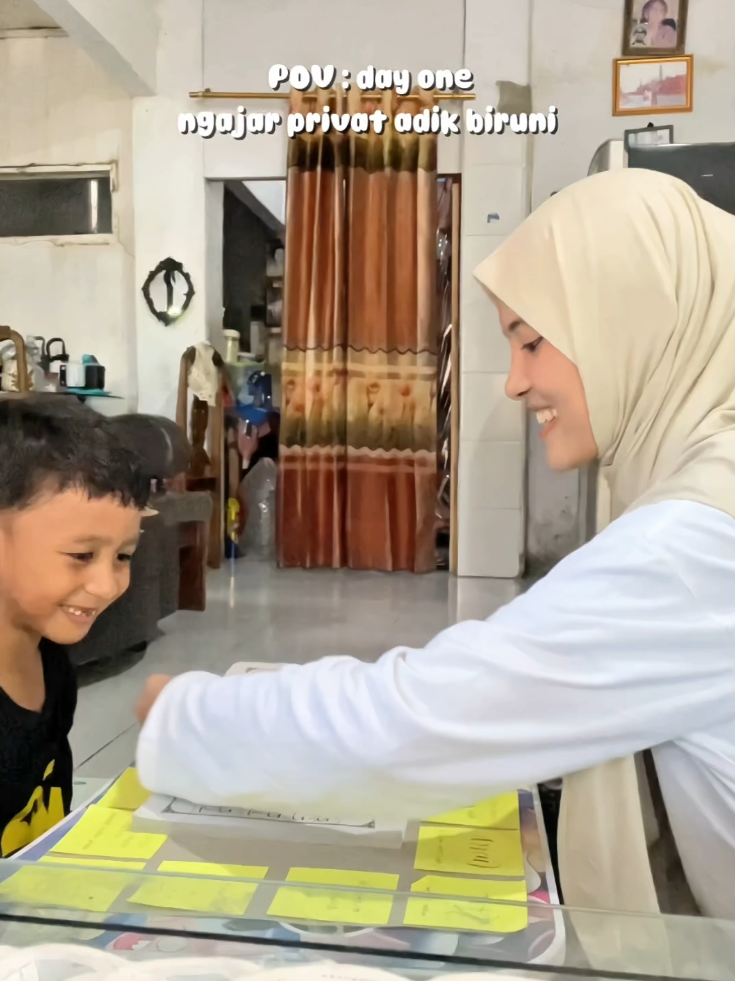 siapa nih day one ngajar privat juga?absen dongg