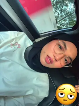 biasa lah ada je yg ganggu