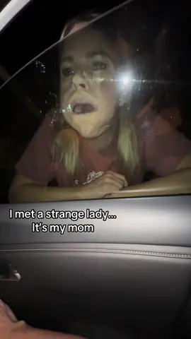 Best form of entertainment!! @Krista Morrow #fyp #mom #strangelady #funny
