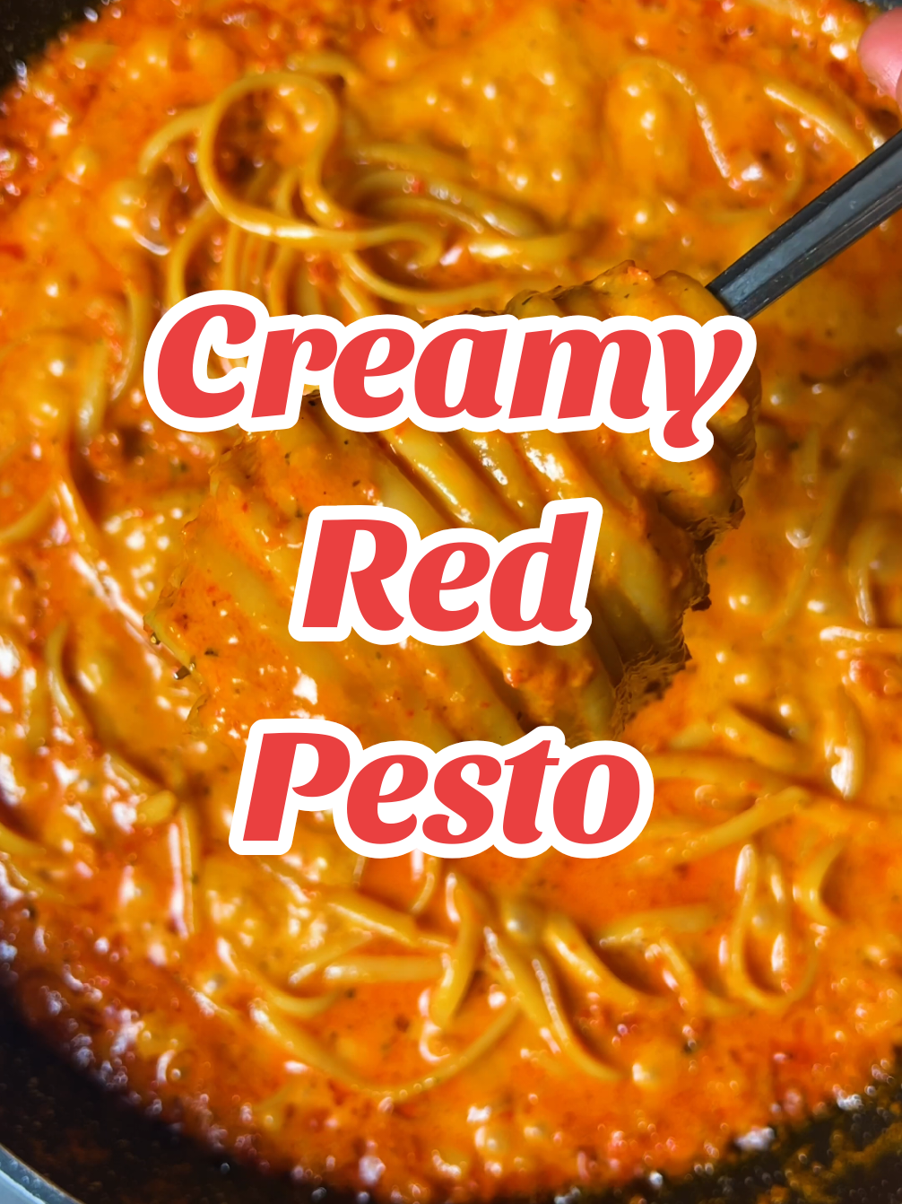 CREAMY RED PESTOOOOO🤤 No words needed, just a banger🔥 it can't really get easier than that and, trust us, it can't get any tastier😍 The pesto is just amazing, so tasty and make it creamy and you get this delicious pasta meal✨ Ingredients :  Roasted red pepper Dried tomatoes  Tomato paste Roasted almonds Fresh basil Garlic Parmesan Black pepper Olive oil Salt Pasta water Pasta Heavy cream Shallots   And there you go! The full recipe is in our Ultimate Pasta Cookbook, link in bio📝 Enjoy, Jo and Bart❤️ #FoodTok #pasta #delicious #tasty #amazing