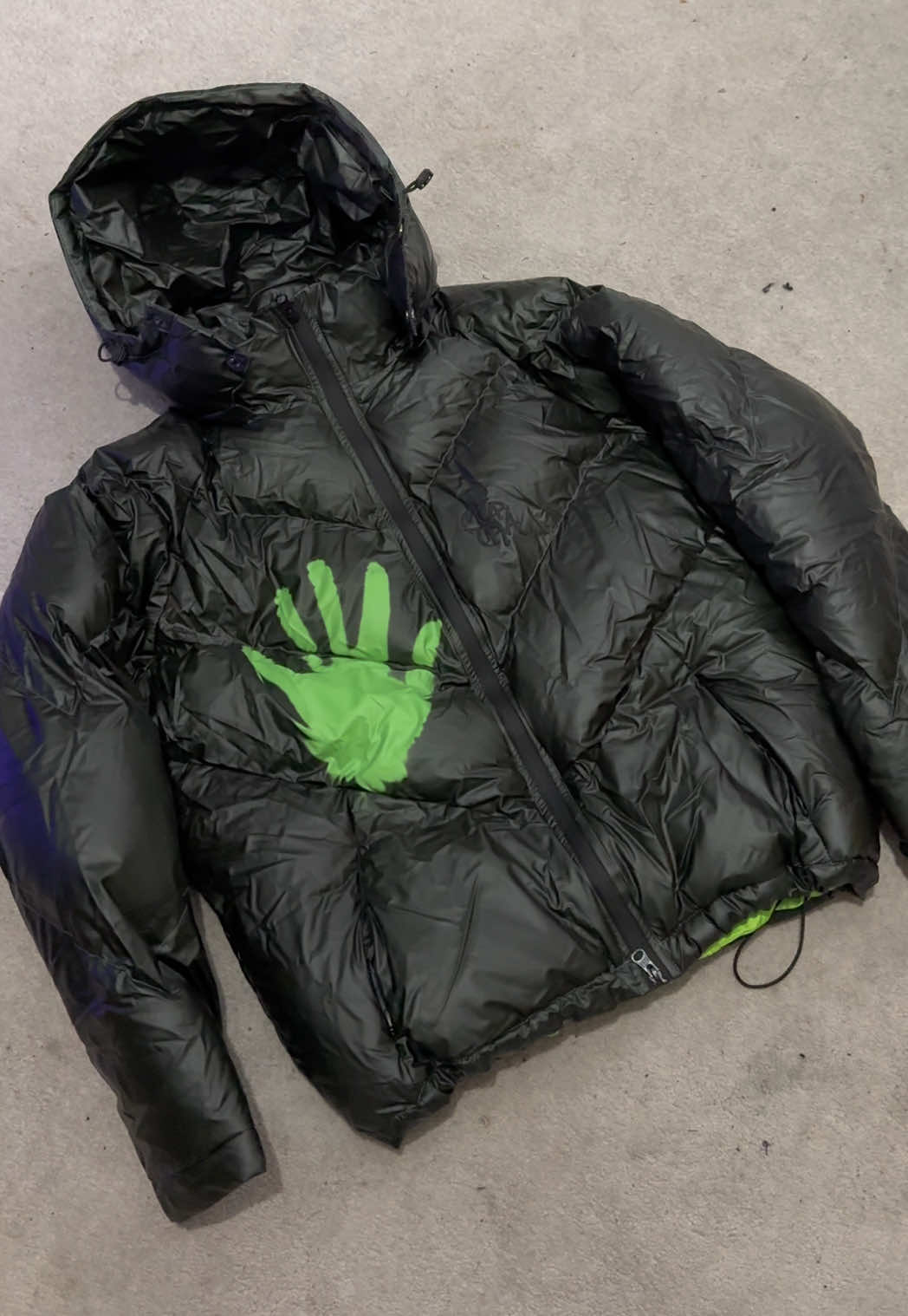 Mertra Heat Reactive Puffer £48 #uk #mertra #mertramertra #cnfans #cnfansfinds 