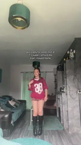 i’m smiling but it ain’t funny💔i wanted to see @Leigh-Anne and @skyenewman__ 🙁🥲#foryoupage #foryou #fyp #leedsfestival #leeds