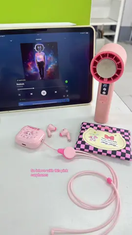 #pinkearphone #pinkearbuds #bluetoothearphone #wirelessearphone #miniearphone 