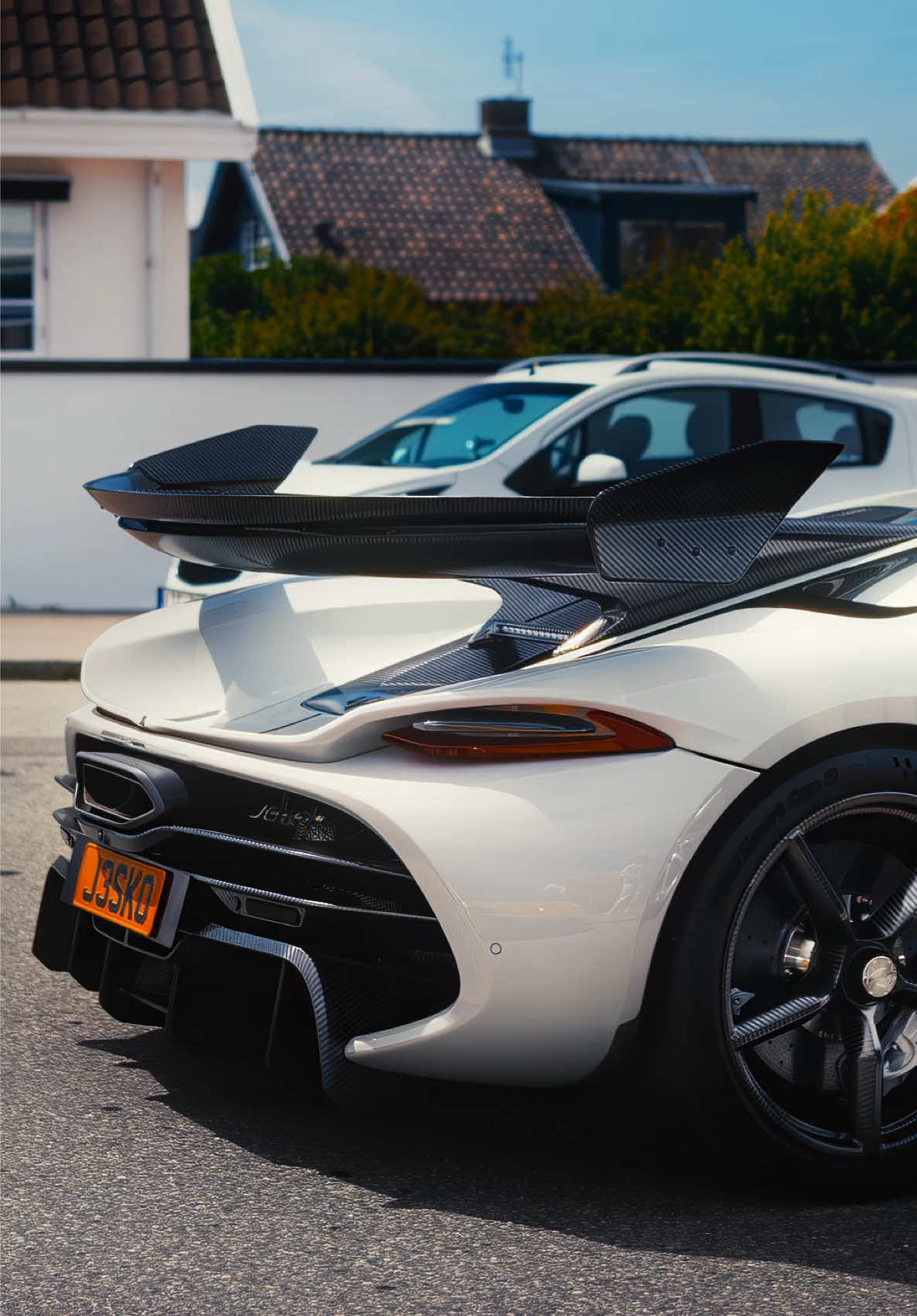 Attention #cartok #jeskoattack #koenigsegg 