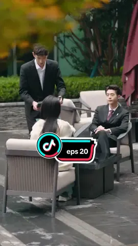 Lisa berhubungan sama yanto yang ia naksir selama 8 tahun, setelah malam itu, yanto ketagihan. Setelah tahu yanto akan menikah, lisa memutuskan untuk akhiri hubungan mereka. Awalnya mengira akan berakhir baik-baik, tapi yanto malah membawanya pulang. 