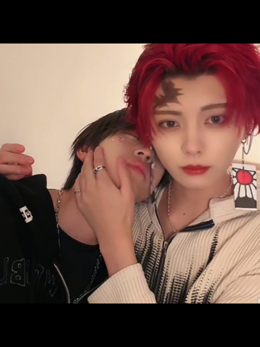かわいい😫💜🩷 #lovesick #yuson #taiyou #live @じぇじぇじぇ @たいようさん 