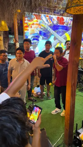 ခံစားရတာငါ့ကိုငါပဲသိတယိသားကြီး
