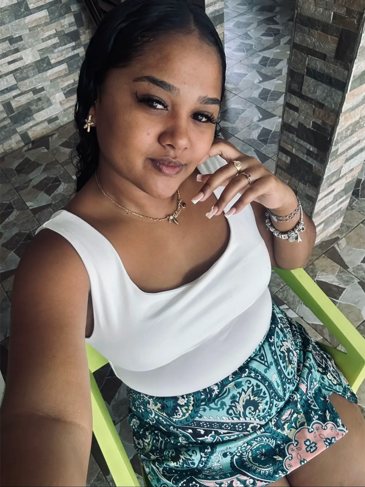 Moi avec mo bondieu avant tous ❤️💆🏽‍♀️. #mru🇲🇺 