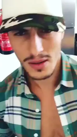 L’artiste Mohamed Reghis  ♥🙏الجزائر في القلب   🇩🇿🙏خالي متابعة لخوك 
