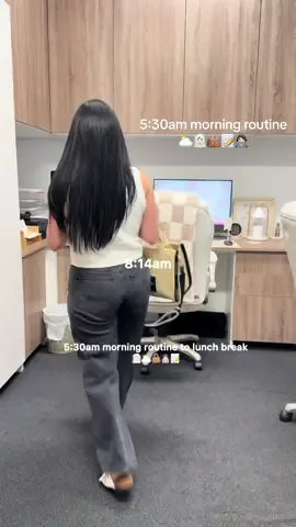 from 5:30am to lunch break  productive and realistic routine ⛅️🧖🏻‍♀️👜📝. . . . . from a 5:26am shower to my 8:30 work start… and then pausing midday for lunch and a netflix break 🍿✨ this is my realistic morning to lunch routine: skincare, makeup, breakfast, school drop off, office tidying, and cozy downtime with food + pepsi + netflix. 😆  . #m#morningroutined#dayinmylifep#productivevibesc#cozyroutinew#workdayvlog morning routine, day in my life, early morning motivation, 5am routine, workday routine, aesthetic vlog, cozy routine, realistic morning, skincare routine, makeup routine, breakfast routine, school drop off vlog, office routine, lunch break vlog, netflix break aesthetic