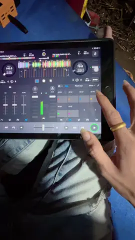 Thử hot cue trên ipad trước mai lên bàn dj #xuhuong 