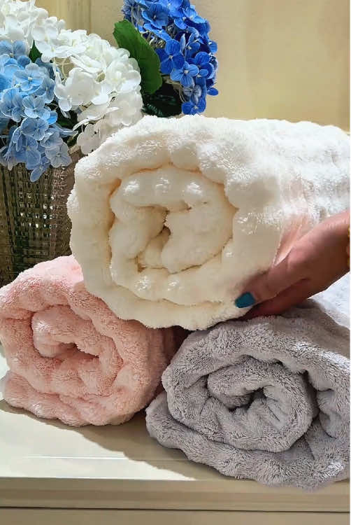 ToalhadebanhosuperabsorventeemmicrofibradealtaqualidadeMacia,leveedesecagemrápida.#ToalhaDeBanho#Microfibra#AltaQualidade#TikTokMadeMeBuylt#TikTokShopBacktoSchool