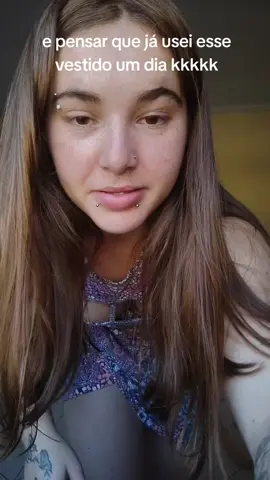 pelo menos valoriza as coxas 😂