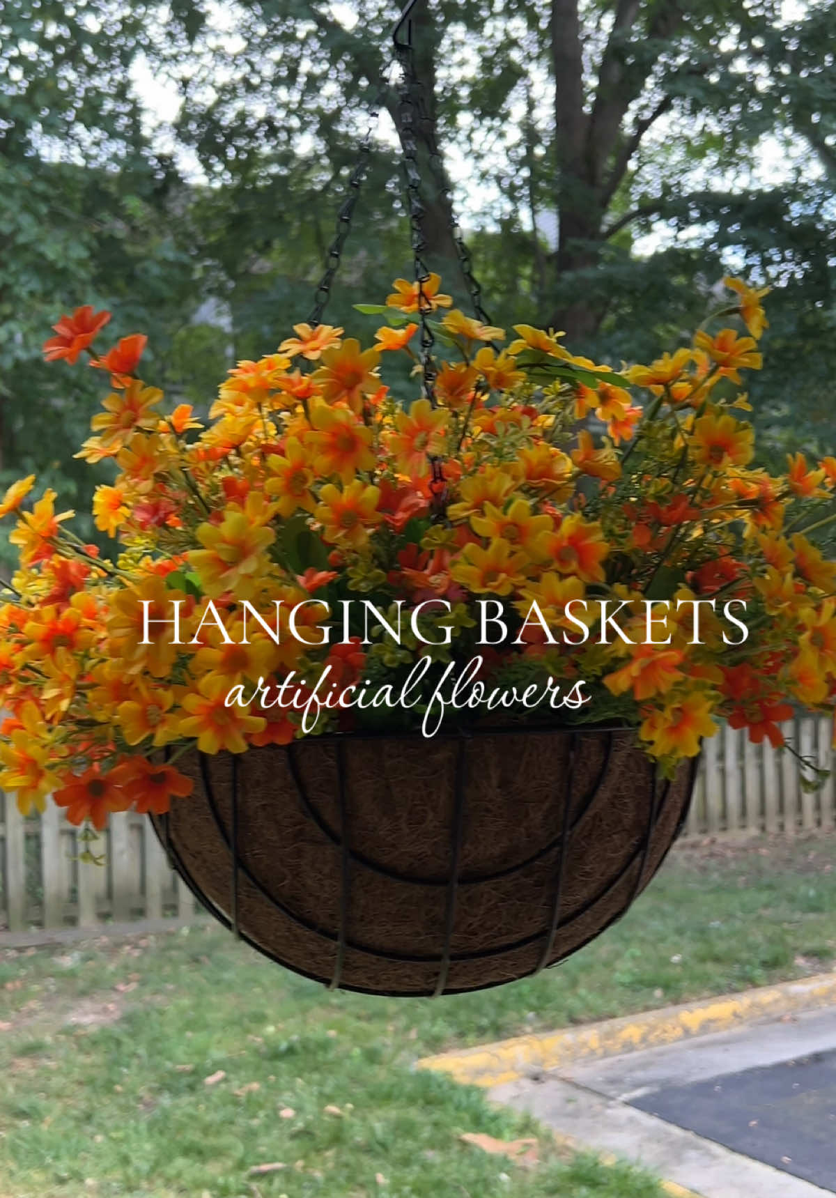 🌼✨ #hangingbaskets #artificialflowers #hangingbasketsflowers #homedecor 