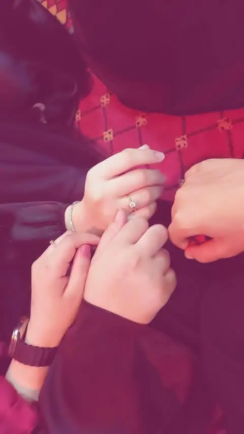 #صور_ايدين_صديقات #الشعب_الصيني_ماله_حل😂😂  #طلعوني_اکسبلورررر#ايلافيوووووو👽💞 