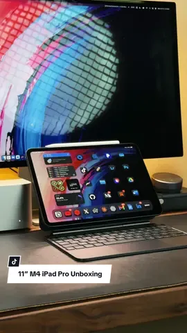 Unboxing the M4 iPad Pro 11” in Space Black! I went back and forth between the 13” and 11”, but ultimately went with the more travel-friendly 11” especially since I always have my MacBook Pro with me when traveling. This display is absolutely stunning, and I’ve paired it with the new Magic Keyboard, which is a major upgrade with its aluminum build, function keys, and improved typing experience. The new @apple Pencil Pro has also been a game-changer for photo editing and design work, so fluid and precise. What iPad are you using right now? Let me know below! #ipadprom4 #appleunboxing #magickeyboard #applepencilpro #ipadsetup 