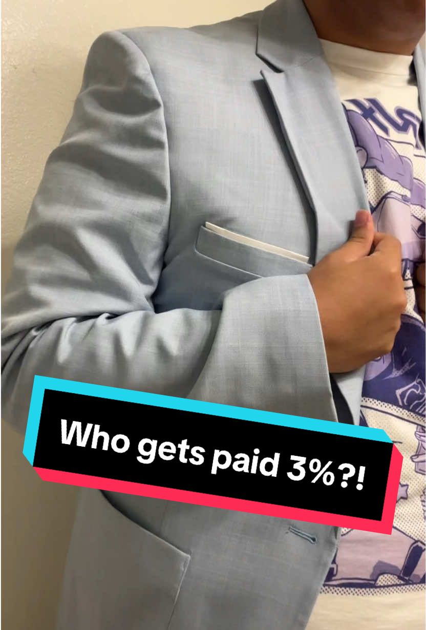 The man, the myth…the legend that gets paid 3% and loves his girls! (and if anyone asks, of course I’m wearing this to the sing-along!) #foryou #kpopdemonhunters #bobby #cosplay #kpopdemonhunterscosplay 