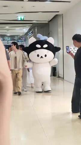adorable 😍👐🏻 #polcasan #taynew #gmmtv #thaiactor #blthai 