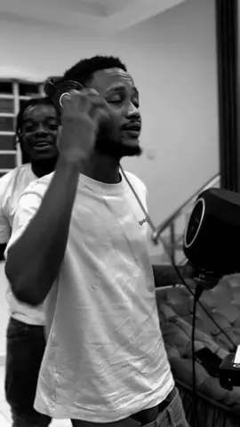 Banger loading 🇬🇭🇯🇲🔥🔥 #NoBoy #fyp #dancehallmusic #jamaicantiktok🇯🇲viral #trinibad 