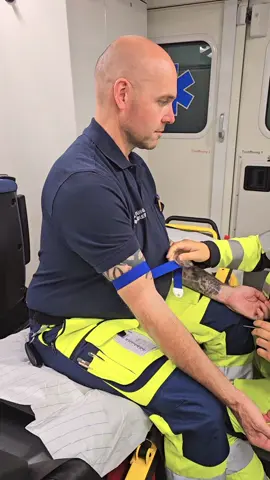 #rettungsdienst #spassmusssein #paramedic #fyp #tik_tok @Alisha ❤️ @Rettung Stadler 