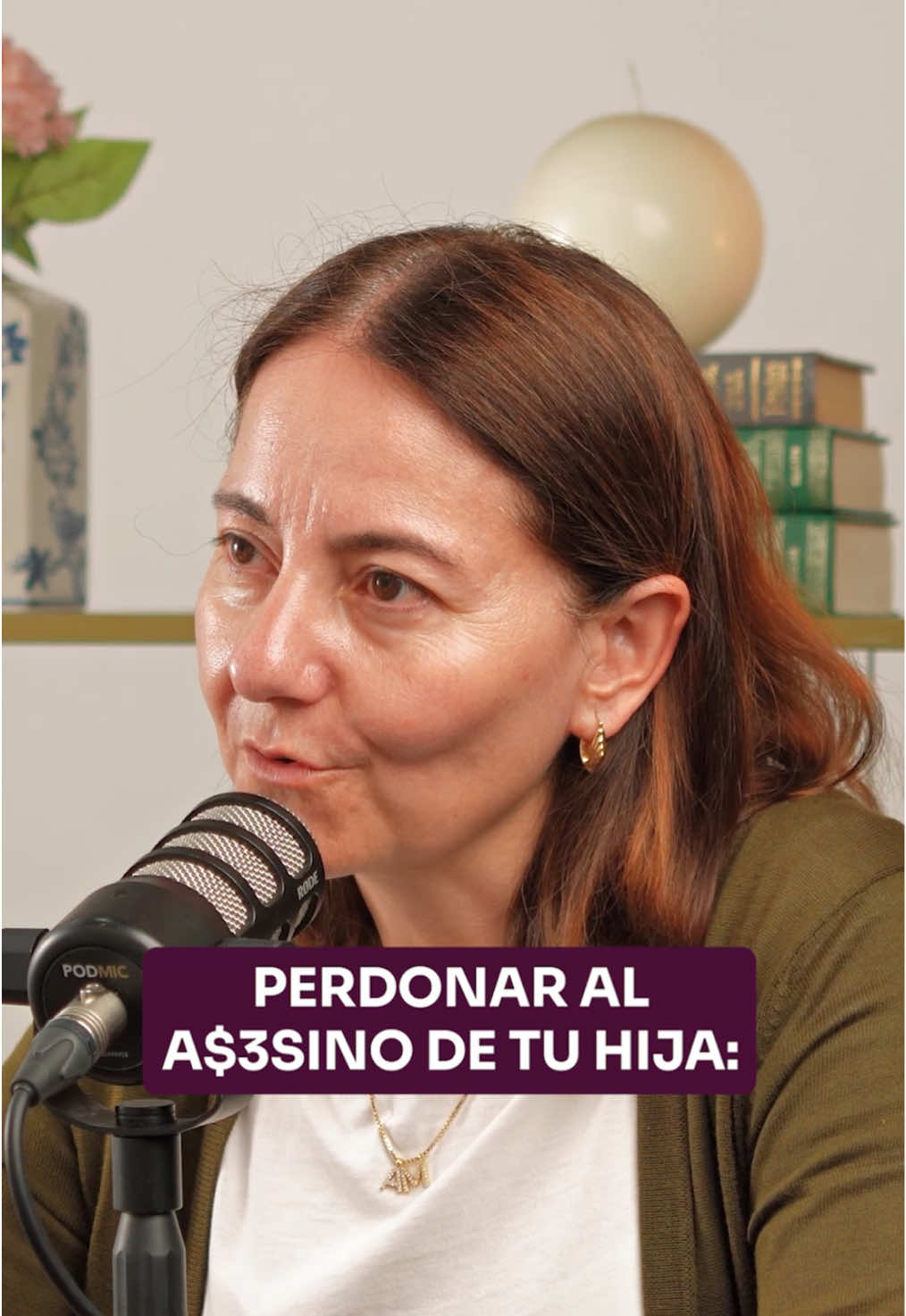 “Quité cualquier odi0 que tenía, y se volvió en compasión” ❤️‍🩹 @Fundación Naná Escúchalo completo en Más Allá del Rosa en Spotify y YouTube