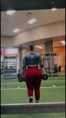 #widehipscheck #redleggings #curvytiktok #thicktok 