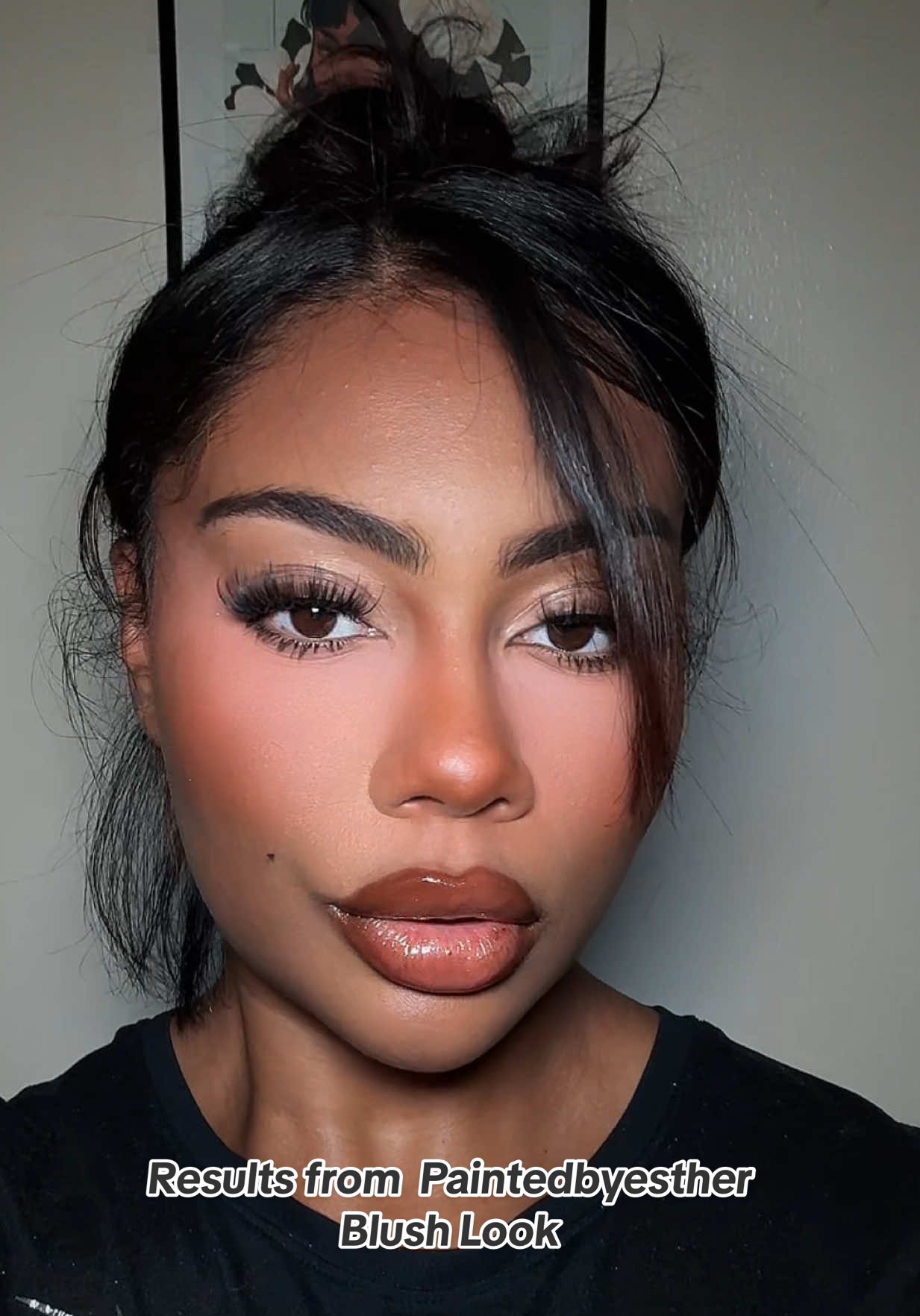Tried the @Paintedbyesther blush look! 👀  would you like to see a tutorial?  This was me feeling my makeup in different lighting.  #nyc #makeup #bratz #paintedbyesther #blush 