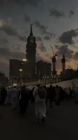 #islam #iphone #livehighlights #samiclicks #husbandwife 