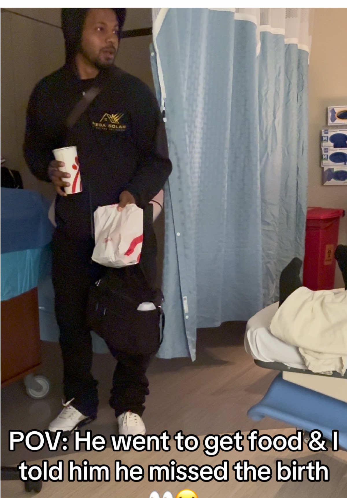 Tried the pregnancy prank on my man… his face was PRICELESS😭 #pregnancyprank #pregnant #laboranddelivery #prank #baby