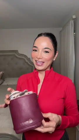 Esta bolsita de BK Beauty es mi truco para tener las brochas siempre organizadas y con estilo. ¡Me encanta! #bkbeauty #bellez #meencanta @BK Beauty Brushes 