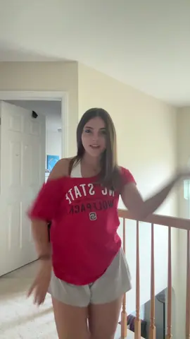 I love straightening my hair 