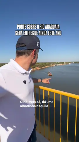 Olha a ponte de Luiz Alves aí! Eu e o governador Daniel Vilela estamos aqui para ver de perto essa obra que já tá com 90% concluída. Até o fim do ano, vamos entregar tudo pronto: ponte completa, acessos funcionando dos dois lados, em Goiás e no Mato Grosso. E no segundo semestre, já vamos contratar o asfalto no lado mato-grossense. Essa obra é essencial pro desenvolvimento da região do Araguaia. Isso é o Governo Federal chegando onde o povo mora, com estrutura, oportunidade e futuro de verdade.