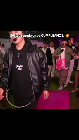 Zully cumple 20 añitos. 💥 #zully #gatchurras😺💘 #kick #perú #peruanas 