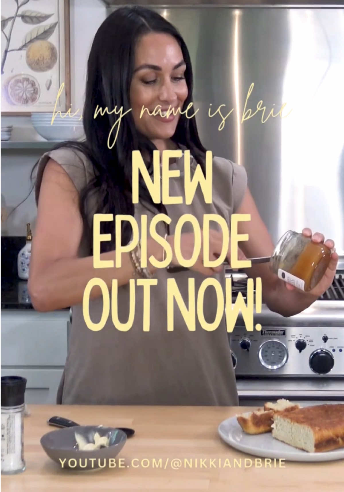 The real bread-baking challenge? Getting the Birdie and Buddy stamp of approval… 😂 catch up on #HiMyNameIsBrie now! 