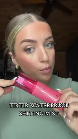 @TIRTIR Inc. #womenstok #makeupcontent #beautymusthaves #ttsbeautybesties #makeup #tirtir #waterproofsettingspray 
