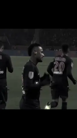 MELODIA EXTRAORDINARIA🔥 thanks @NeyL.N for the video #neymar #footballedit #brazilianfunk #neymaredit 