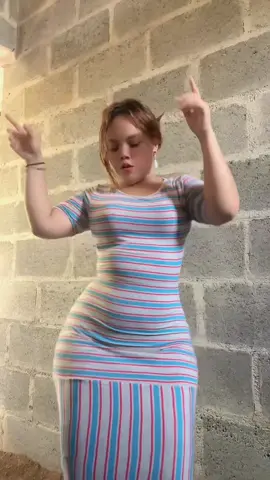 Yo solo recuerdo q estaba bonita 😍 ❤️‍🔥#enparati #sinomeacuerdonopaso #bailecito #yosolorecuerdoqueestababonita #viral 